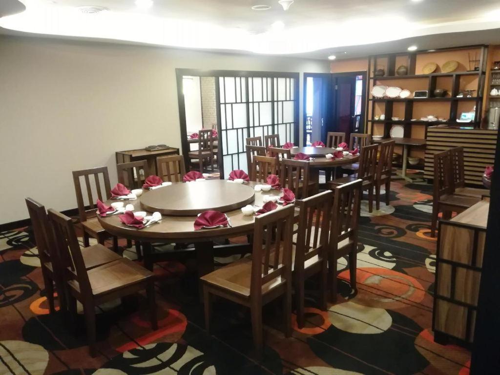 塔纳哈马斯诗巫酒店 外观 照片